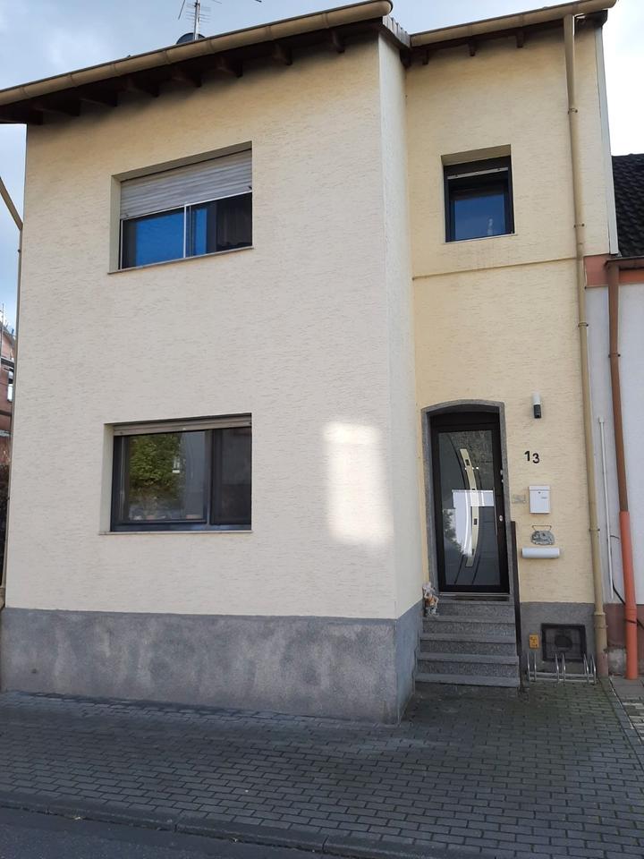 Thumbnail-Familienhaus mit Atrium, Garten & viel Potenzial – provisionsfrei