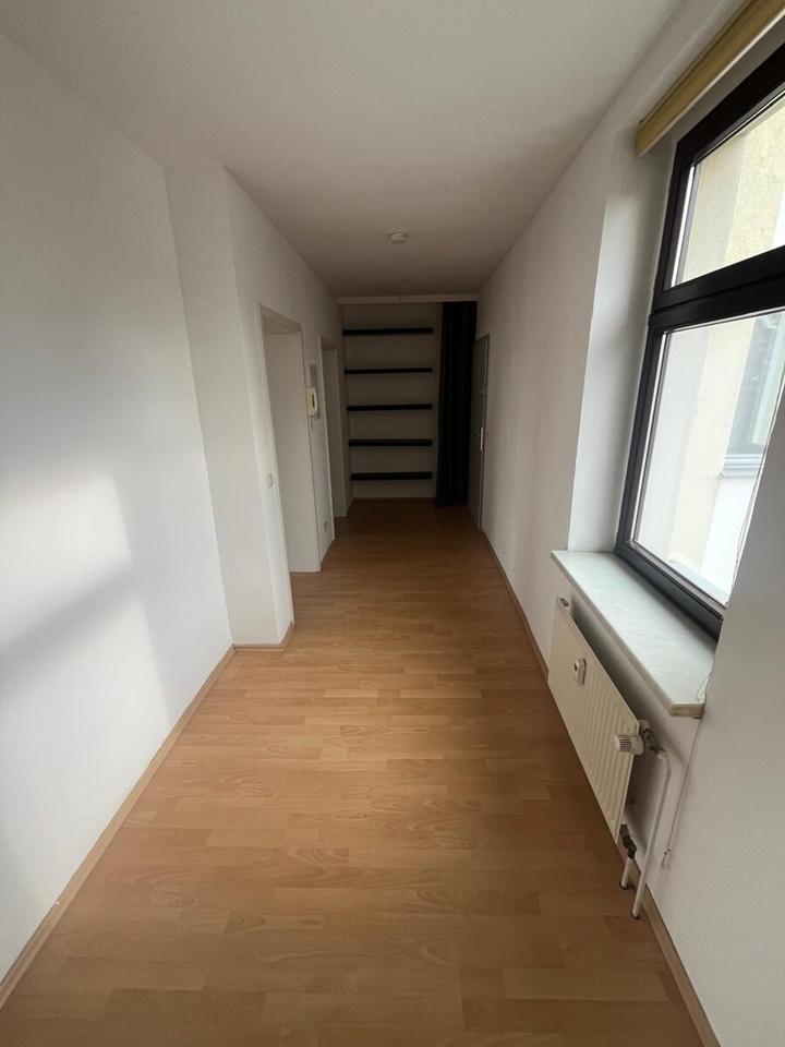 Thumbnail-ATLAS IMMOBILIEN: Gepflegte Altbauwohnung mit viel Charme