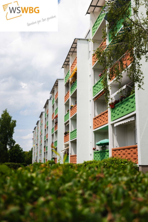 Thumbnail-Vermietung: neu renovierte 2-R- Wohnung, 1OG, Parkplatz gegenüber