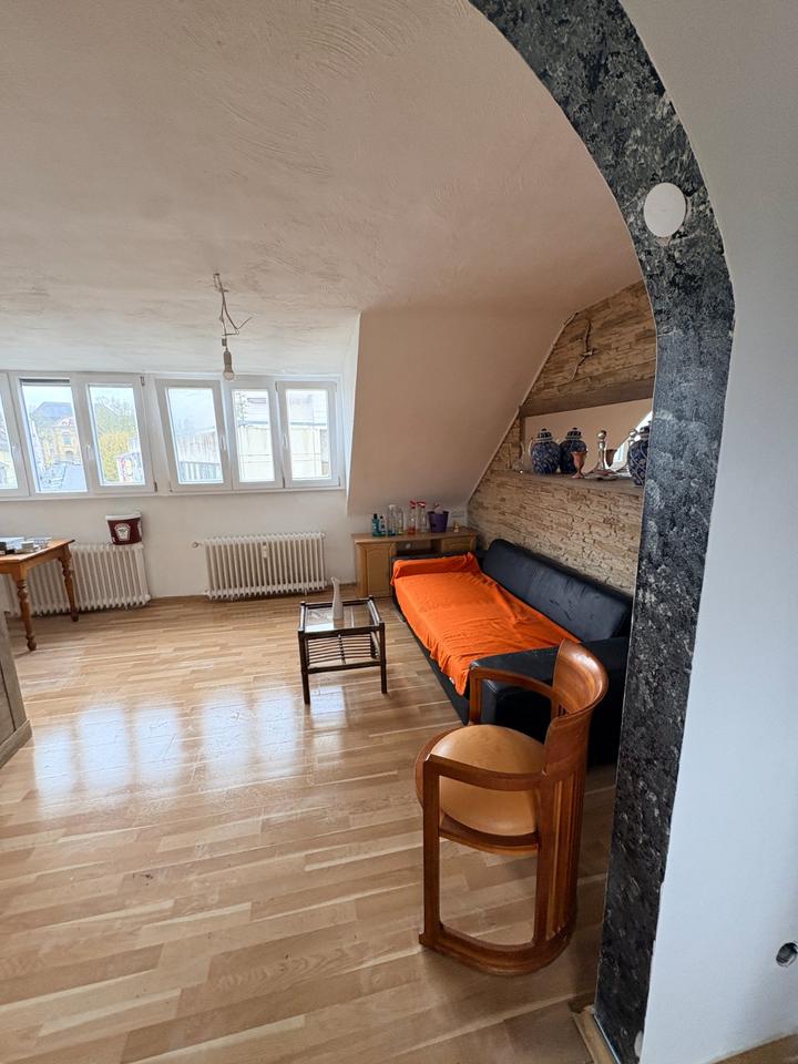 Thumbnail-1Z wohnung- neue rrnoviert-möbliert