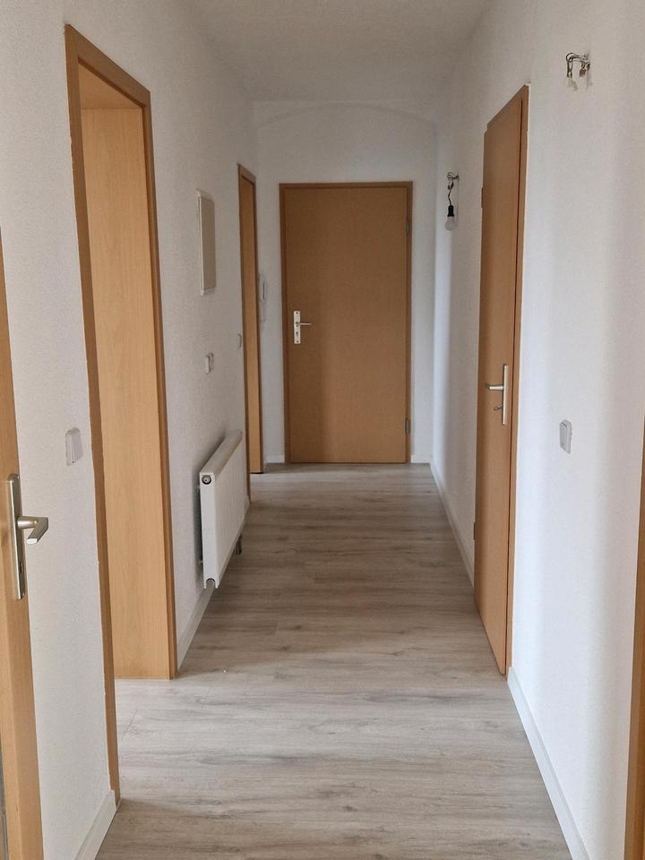 Thumbnail-gemütliche 3-Raum Wohnung