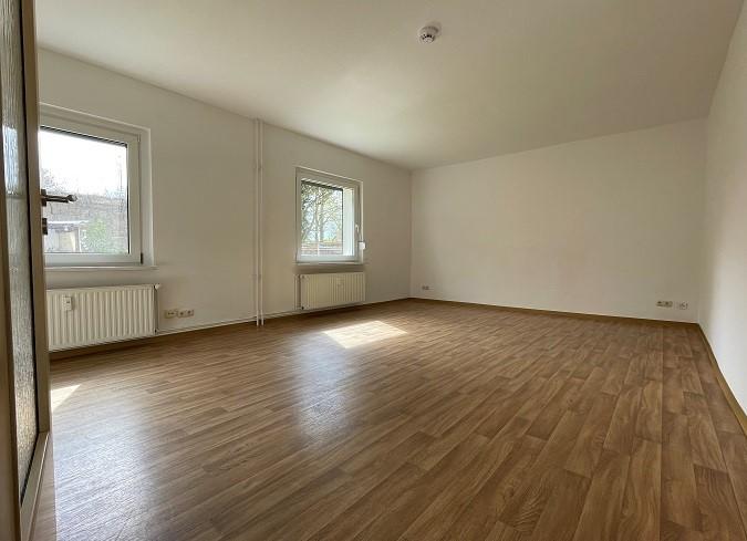 Thumbnail-Große 2-Raum-Wohnung mit ebenerdiger Dusche