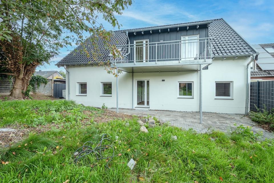 Thumbnail-Moderne Dachgeschosswohnung mit Balkon in ruhiger Lage von Geilenkirchen Prummern!