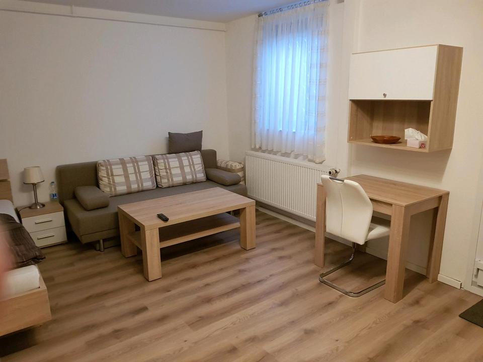 Thumbnail-1-ZKB Wohnung für PendlerWochenendheimfahrer in Großkrotzenburg