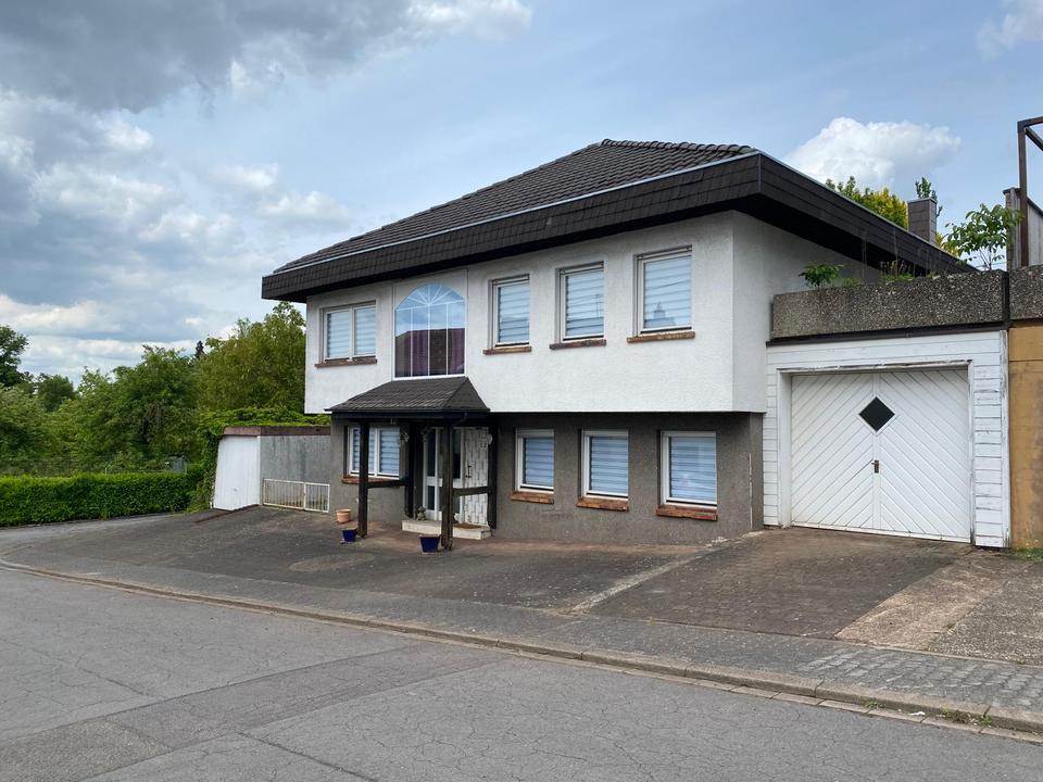 Thumbnail-Stadtrandvilla mit Pool & Garten in ruhiger Lage von Schaffhausen