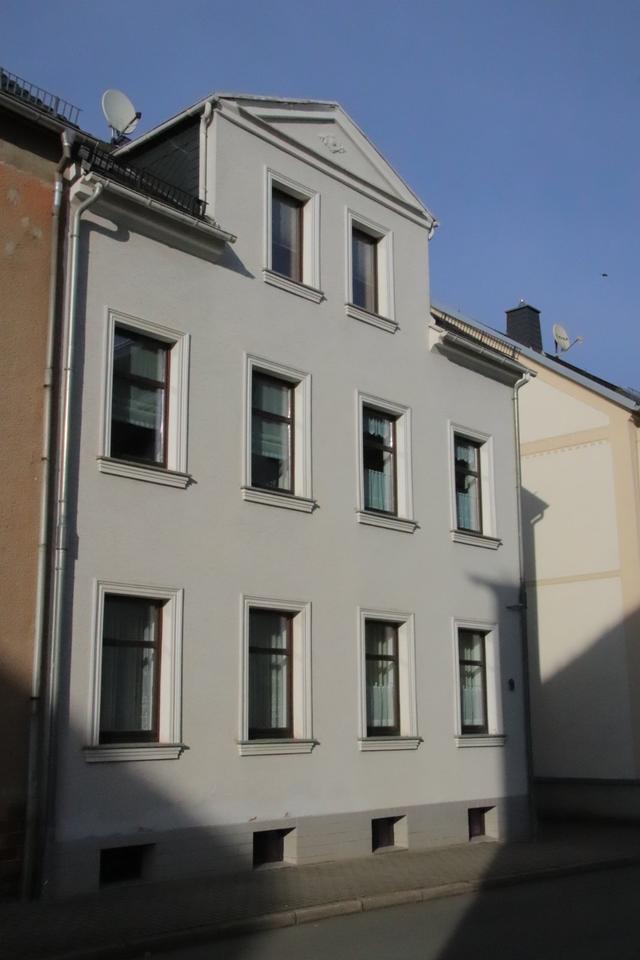 Thumbnail-Große Doppelhaushälfte in ruhiger Lage