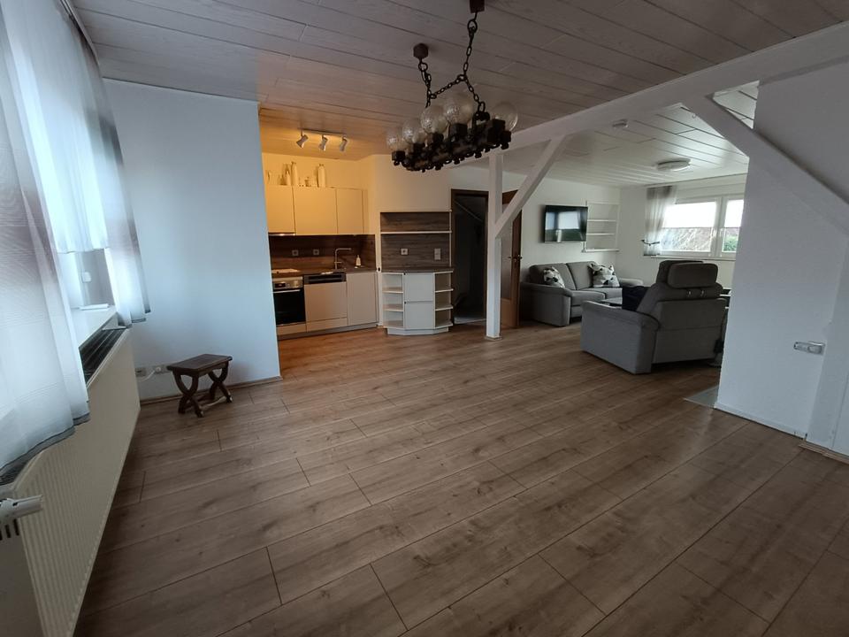 Thumbnail-Altengerechte Dachgeschoßwohnung inkl. Treppenlifte Kaltmiete