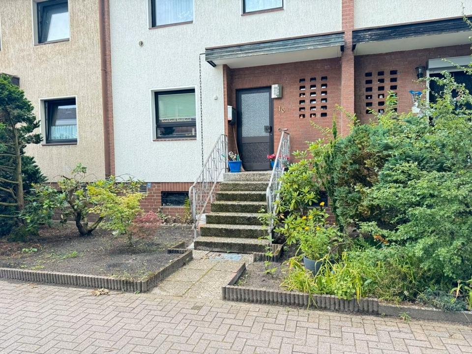 Thumbnail-Ansprechendes 5-Zimmer-Reihenhaus mit guter Innenausstattung