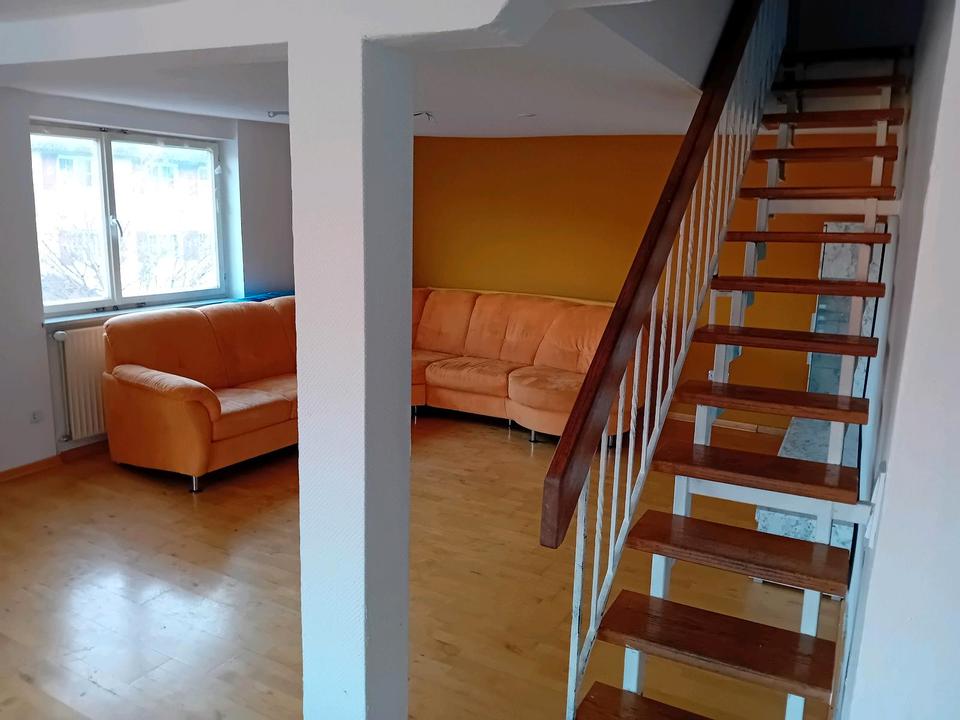 Thumbnail-4-Zimmerwohnung in 72813 St. Johann