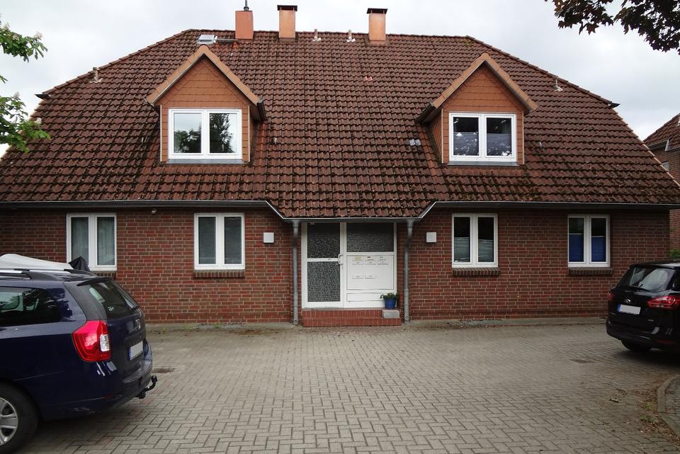 Thumbnail-Gepflegte 2,5-Zi.-Dachgeschoss-Wohnung mit Balkon