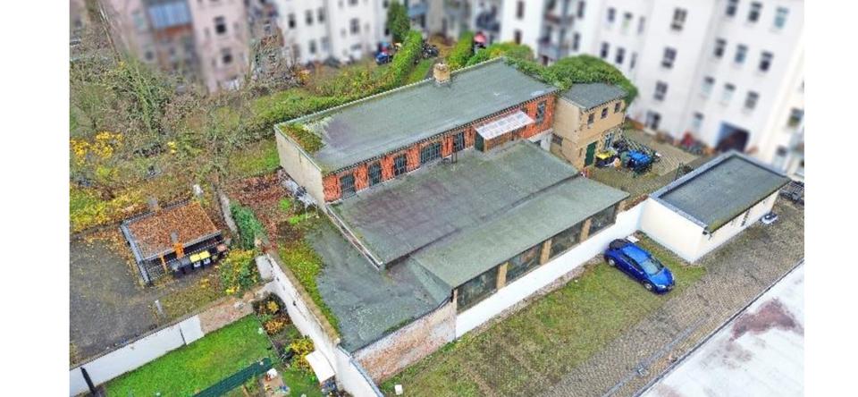 Thumbnail-Gewerbehalle in Szenelage zu vermieten