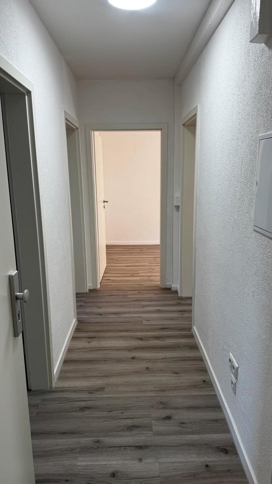 Thumbnail-3 Zimmer Wohnung in KasselOberzwehren Kernsaniert