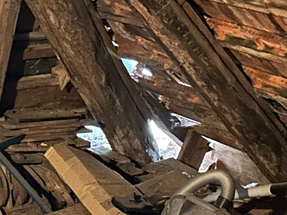 Thumbnail-Haus sanierungsbedürftig