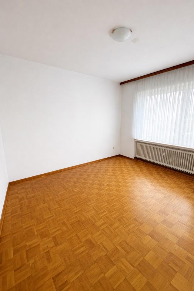 Thumbnail-Große 7 Zimmer Gartenwohnung auf Zeit zu Vermieten
