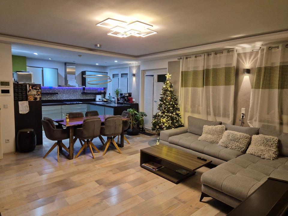 Thumbnail-Provisionsfrei: Kernsanierter Bungalow in Winterbach