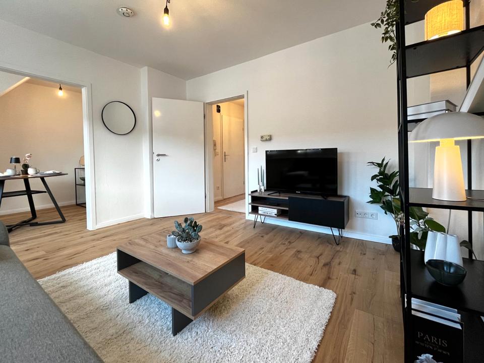 Thumbnail-Helle frisch renovierte 2,5-Zimmerwohnung mit EBK