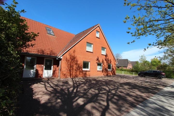 Thumbnail-Vermietung: Exklusive, hochwertige Dachgeschosswohnung mit Garage