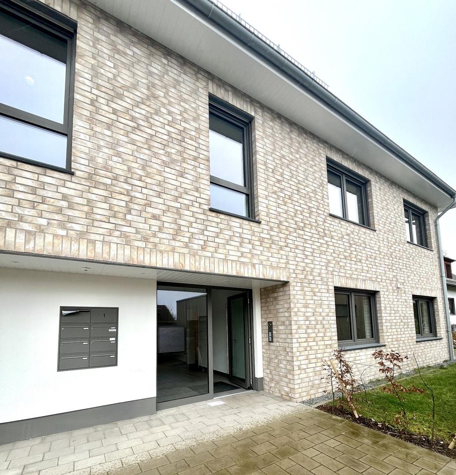 Thumbnail-Modernes Wohnen in Voxtrup: Stilvolle 2-Zimmer-Erdgeschosswohnung mit Terrasse