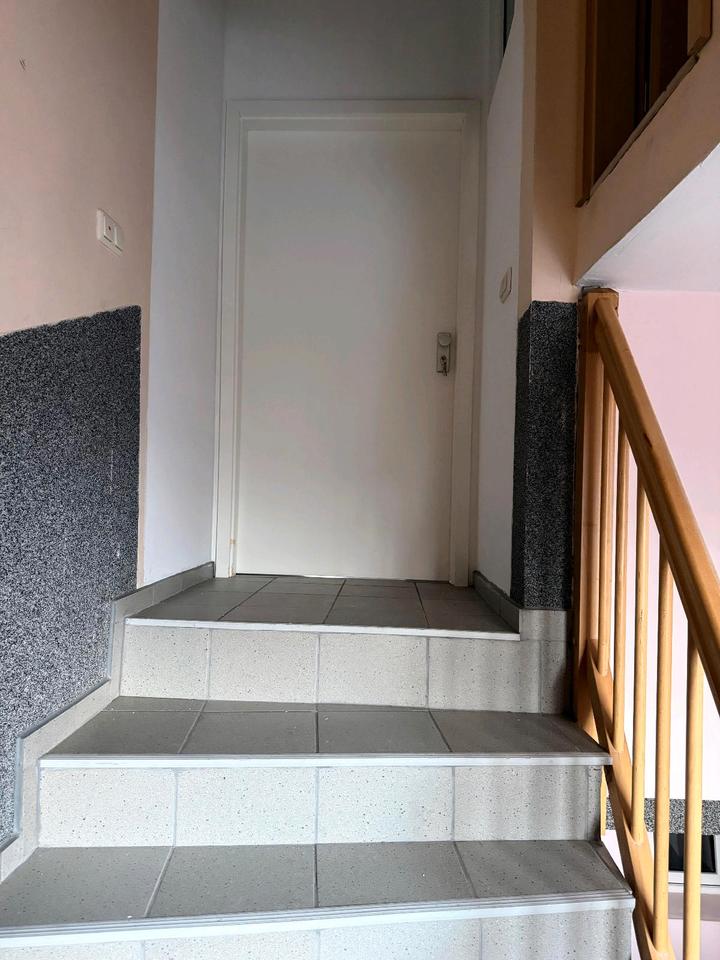 Thumbnail-Großzügige 4-Zimmer-Wohnung in Plauen