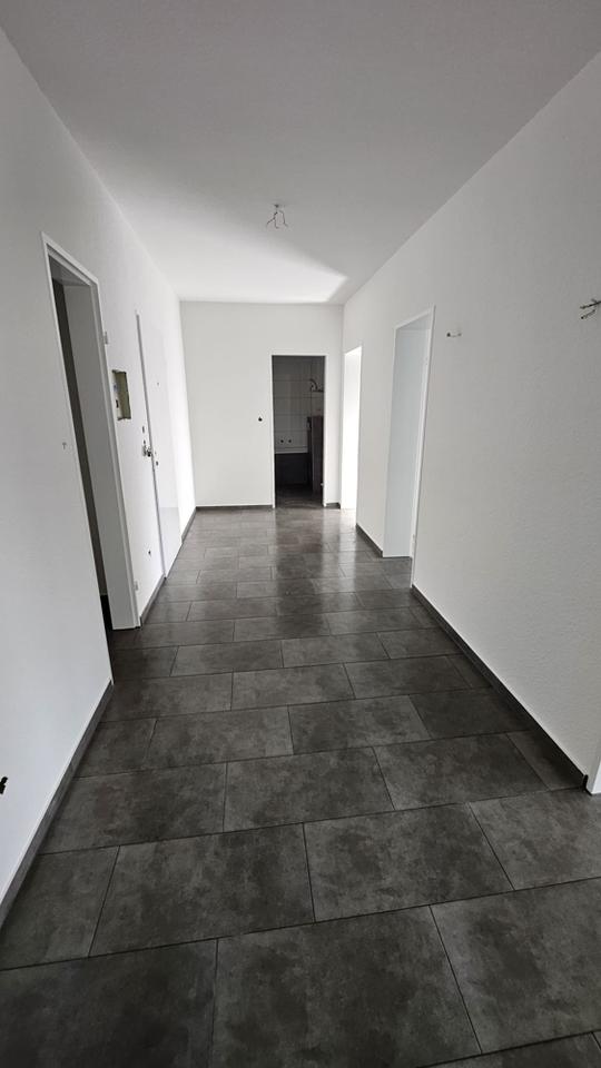 Thumbnail-Hier wird kernsaniert - inkl. Fahrradkeller + PKW-Stellplatz + Gartennutzung