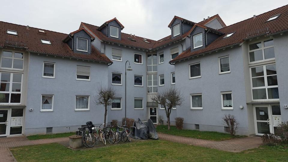 Thumbnail-Gepflegte 2-Raum-Dachgeschosswohnung