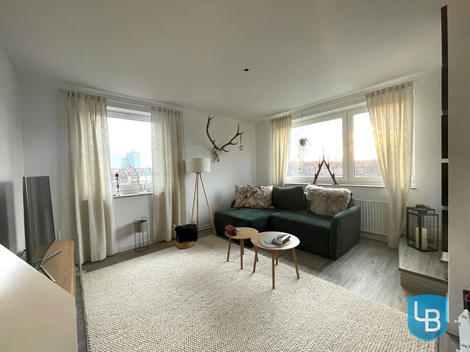 Thumbnail-Charmante 2-Zimmer Wohnung mit Loggia und Stellplatz in Kiel-Wik!