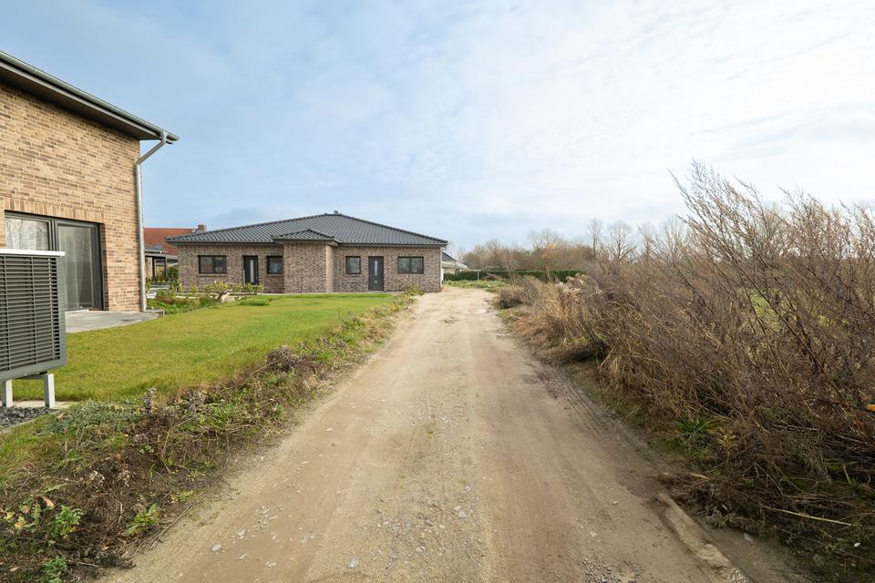 Thumbnail-Einzug ins Moderne – ebenerdige Doppelhaushälfte mit Wohlfühlgrundriss