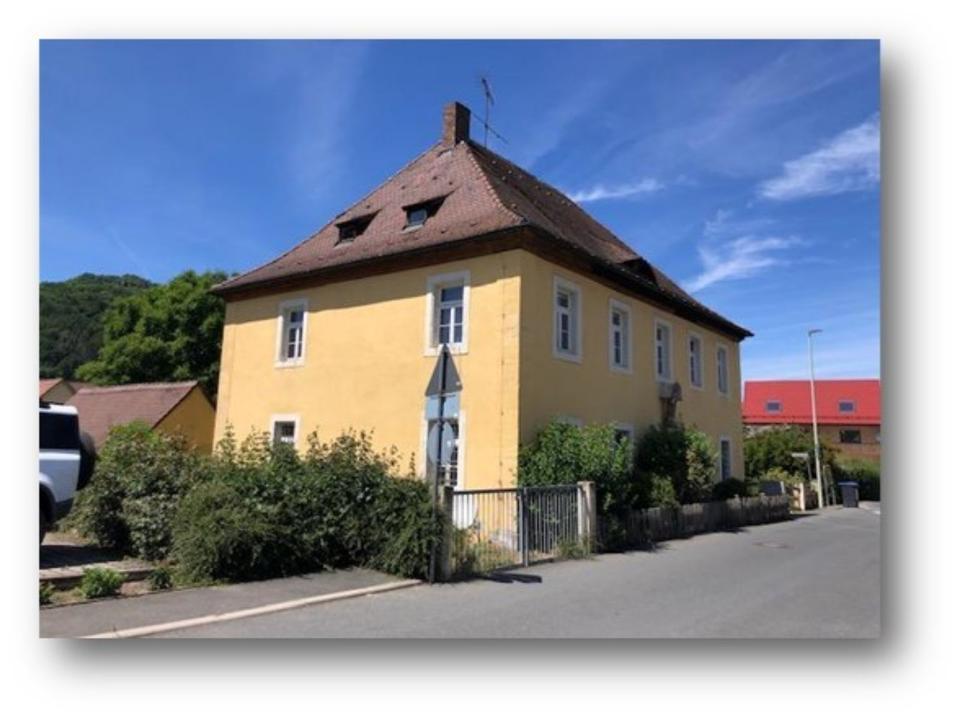 Thumbnail-Ehem. Pfarrhaus in Erbbaurecht bzw. Vollerwerb zu vergeben!