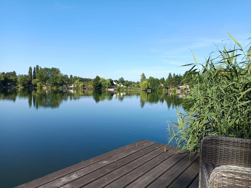 Thumbnail-kleines, möbliertes Haus am See in Halbe