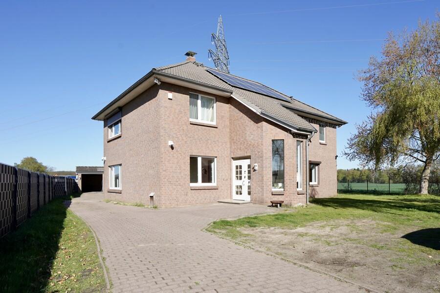 Thumbnail-Großzügige 4-Zimmer-Erdgeschosswohnung (ca. 120 m²) in Abbendorf
