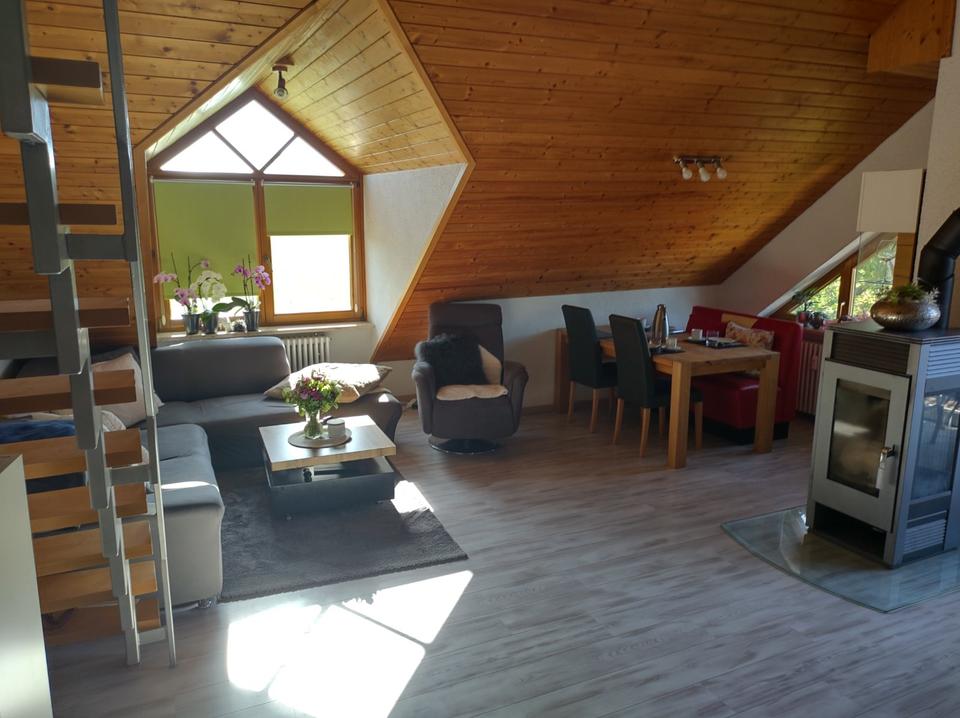 Thumbnail-Schöne 4,5 Zimmerwohnung in ruhiger Ortsrandlage