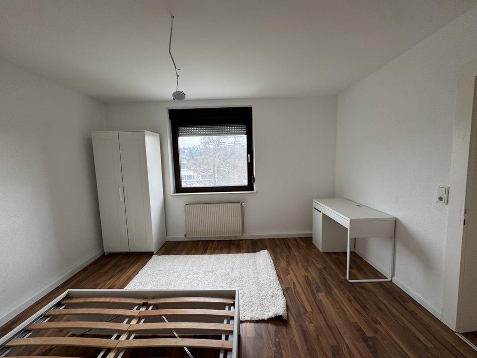 Thumbnail-Möblierte 3er-WG (Erstbezug nach Sanierung)