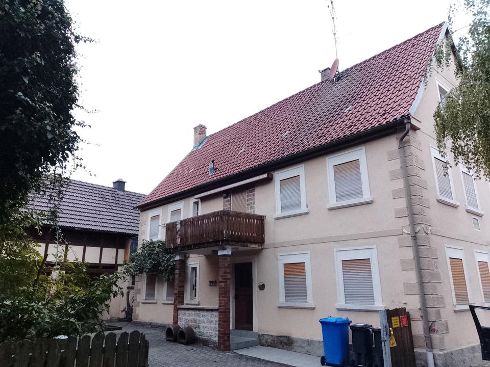 Thumbnail-Dreiseit-Hof 200 m2 Wohnfläche+300 m2Nutzfläche,renovierungsbed.