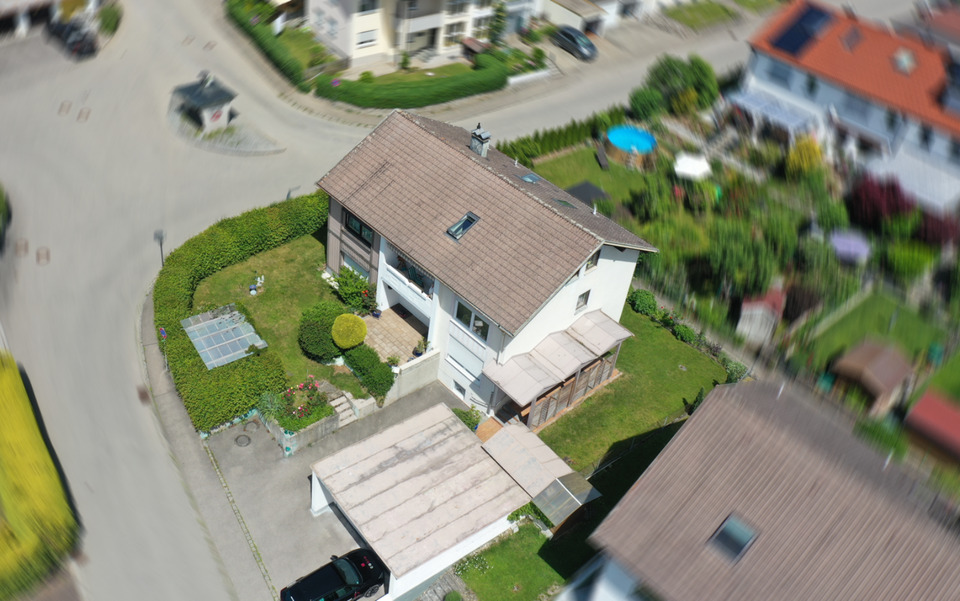 Thumbnail-Mehrgenerationenhaus mit Blick auf die Berge – Wohnen & Vermieten