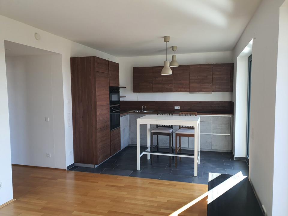 Thumbnail-Moderne 3-Zimmer-Wohnung Wasserblick in Spandau mit Einbauküche