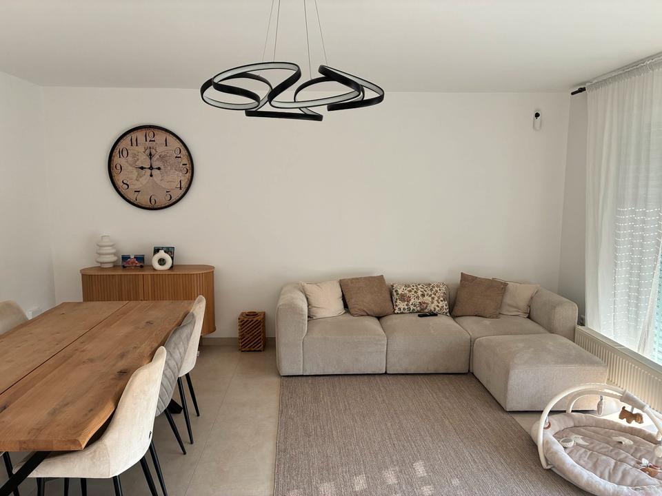 Thumbnail-3 Zimmer Wohnung 94 Quadratmeter mit privat Parkplatz