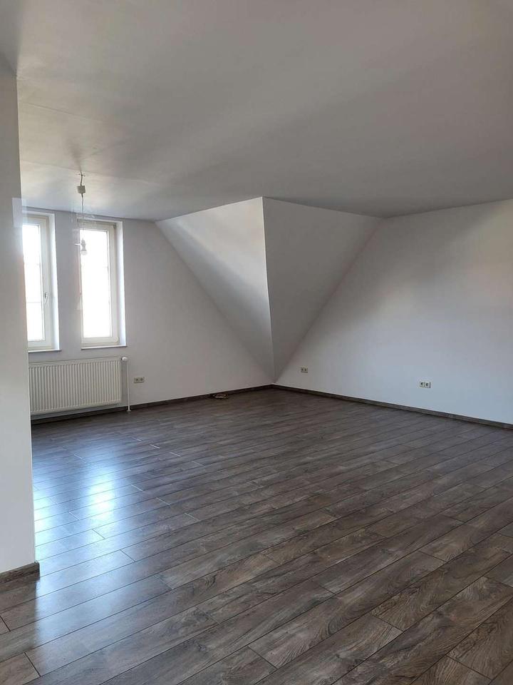 Thumbnail-[VAC-21501] Großzügige 3-Zimmer Wohnung mit Dachterrasse