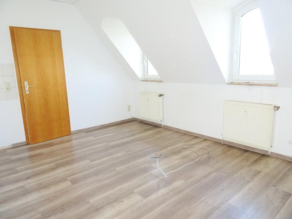 Thumbnail-* Sofort beziehbar * 3 Zimmer Wohnung in Werdau !