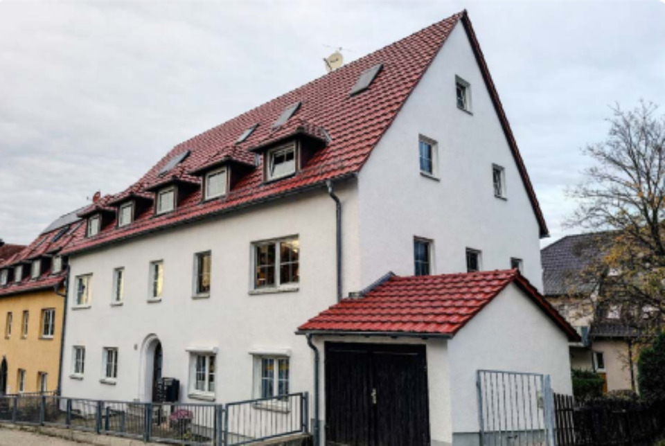Thumbnail-Attraktive 4-Zimmer-Eigentumswohnung mit Balkon