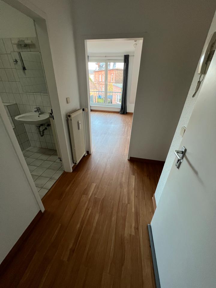 Thumbnail-2-Zimmer-Wohnung