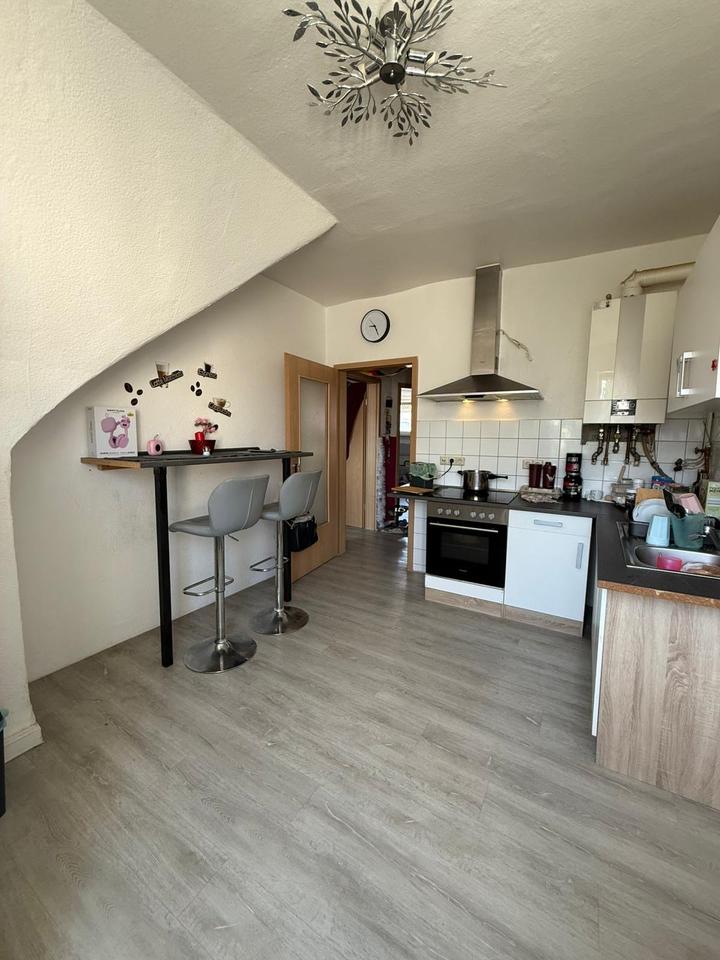 Thumbnail-Renovierte Altbauwohnung im 2-Parteien-Haus