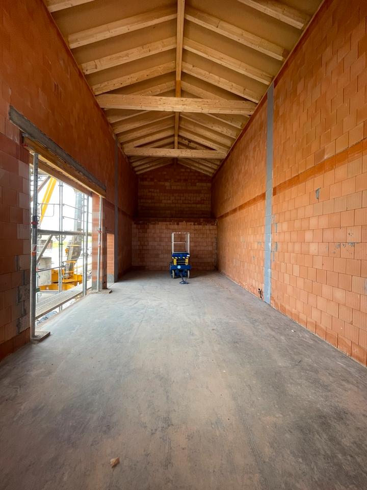 Thumbnail-Lagerhalle, Hochregallager, mit Büro und Sozialräumen ab 92026