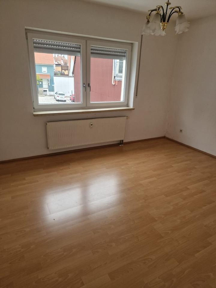 Thumbnail-Zentrale 2 Zimmerwohnung im Herzens Roth!