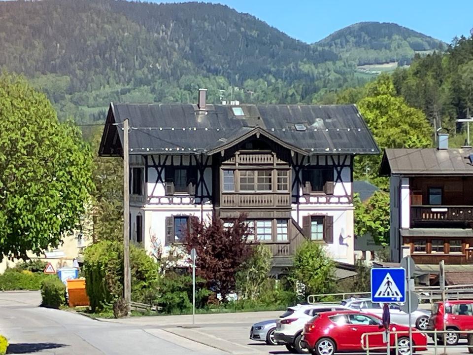 Thumbnail-wunderschöne DG-Wohnung mit Watzmannblick in Bgd zu vermieten