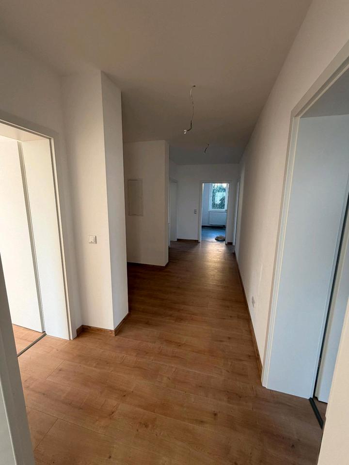 Thumbnail-Geräumige Studentenwohnung WG