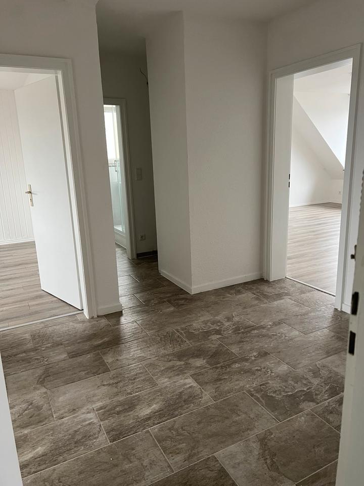 Thumbnail-Attraktive 3,5 Zimmer Wohnung in Duisburger Süden.