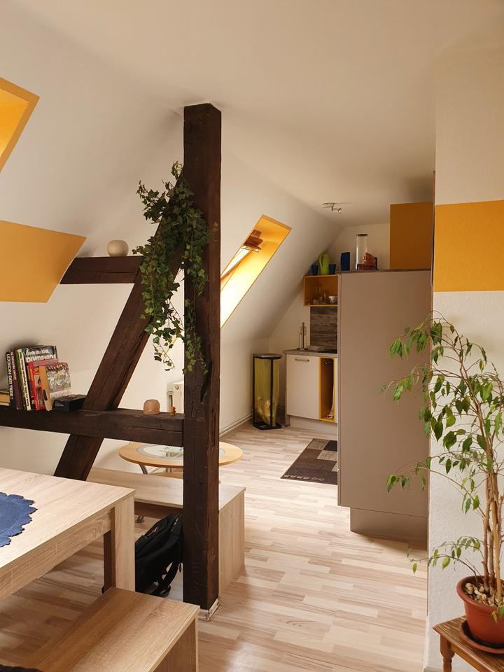 Thumbnail-Wohnen im Herzen von Meiningen - Großzügige 2-R.-Whg. mit EBK