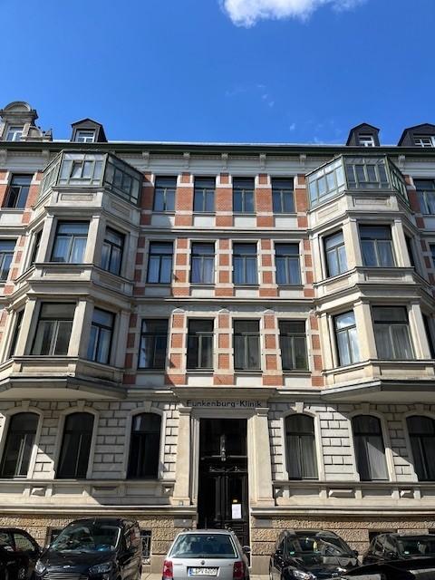 Thumbnail-2-Zimmer mit Einbauküche und modernem Bad