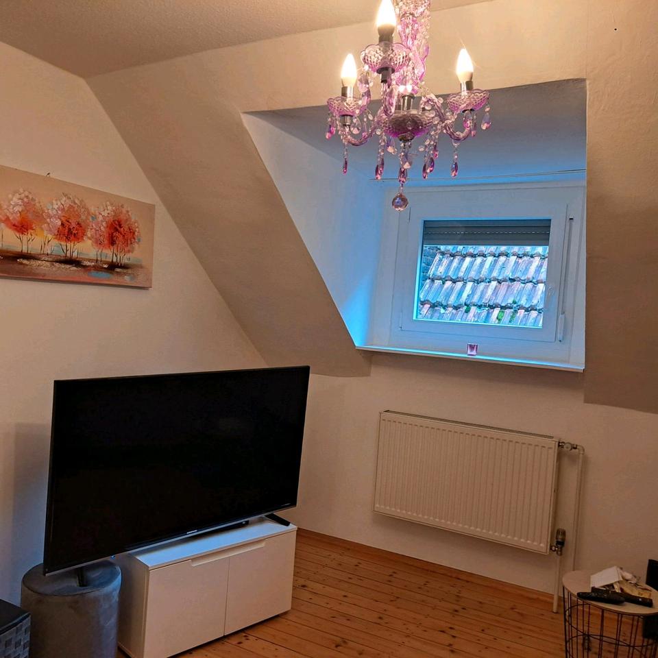 Thumbnail-Helle 2,5-Zimmerwohnung im 1.OG mit Tageslichtbad und Terrasse