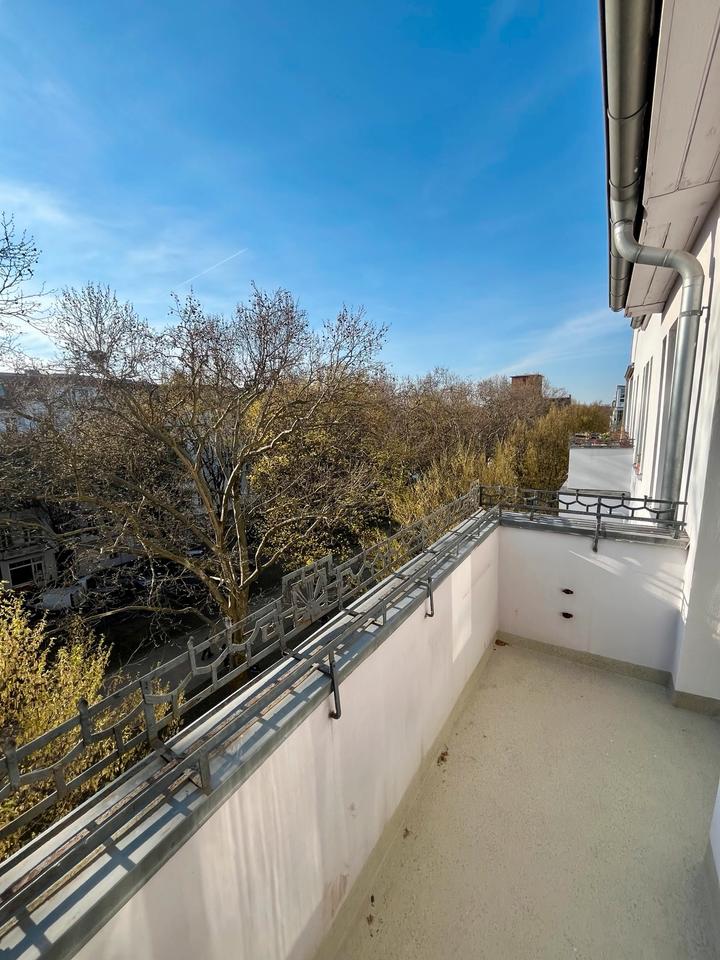 Thumbnail-Altbau Schillerkiez 45qm saniert,71qm unsaniert,Balkonmaklerfrei